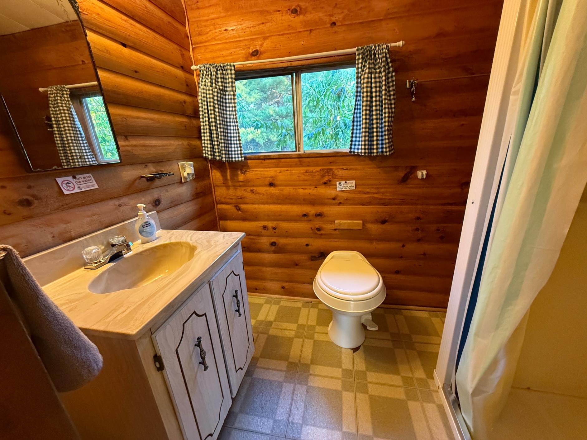 Cabin #3 - Image 12