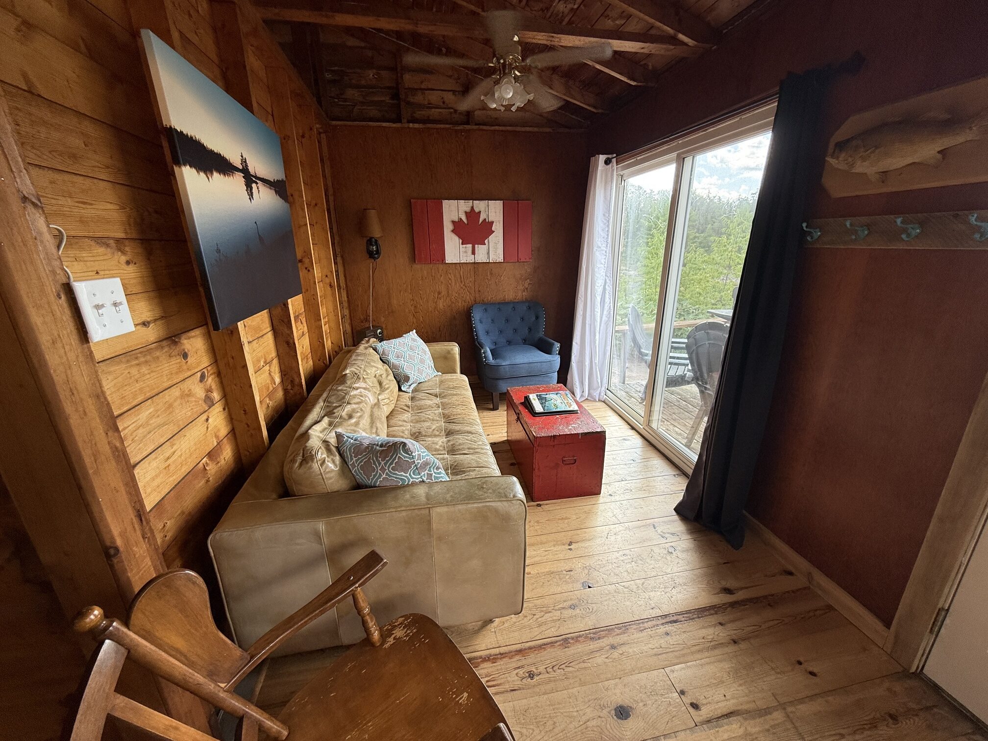 Cabin #7 - Image 5