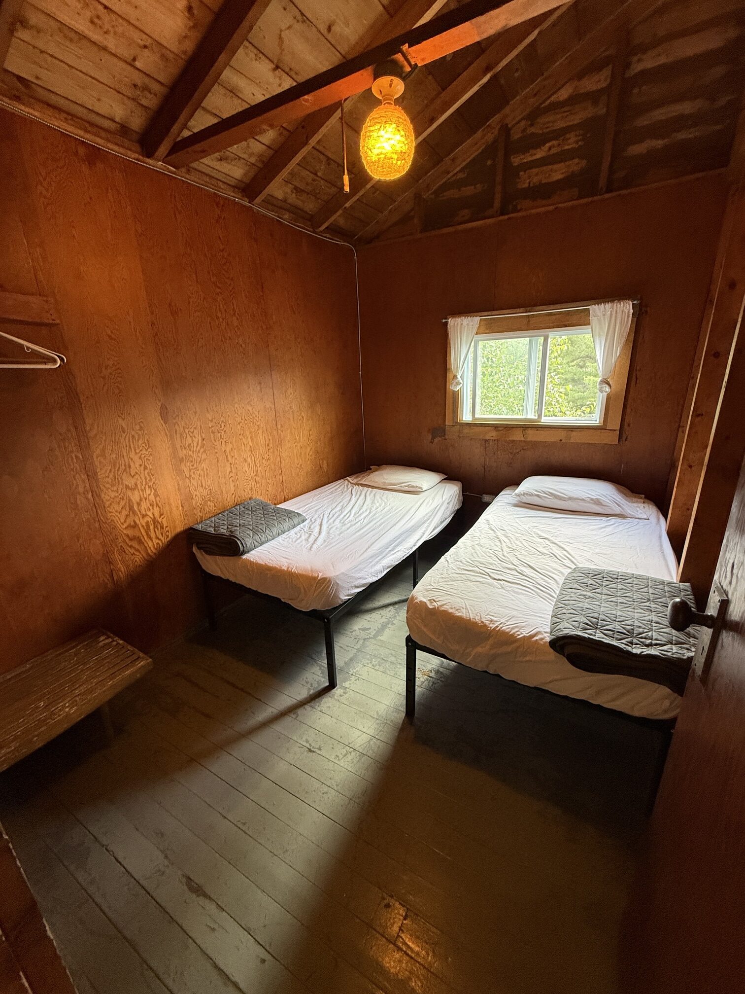 Cabin #7 - Image 7